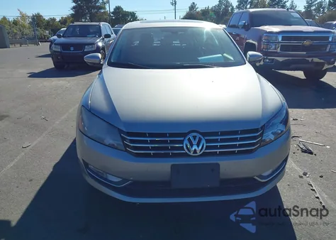 2012 Volkswagen Passat 2.0L Tdi Sel Premium из США, поврежденный, VIN 1VWCN7A35CC013486